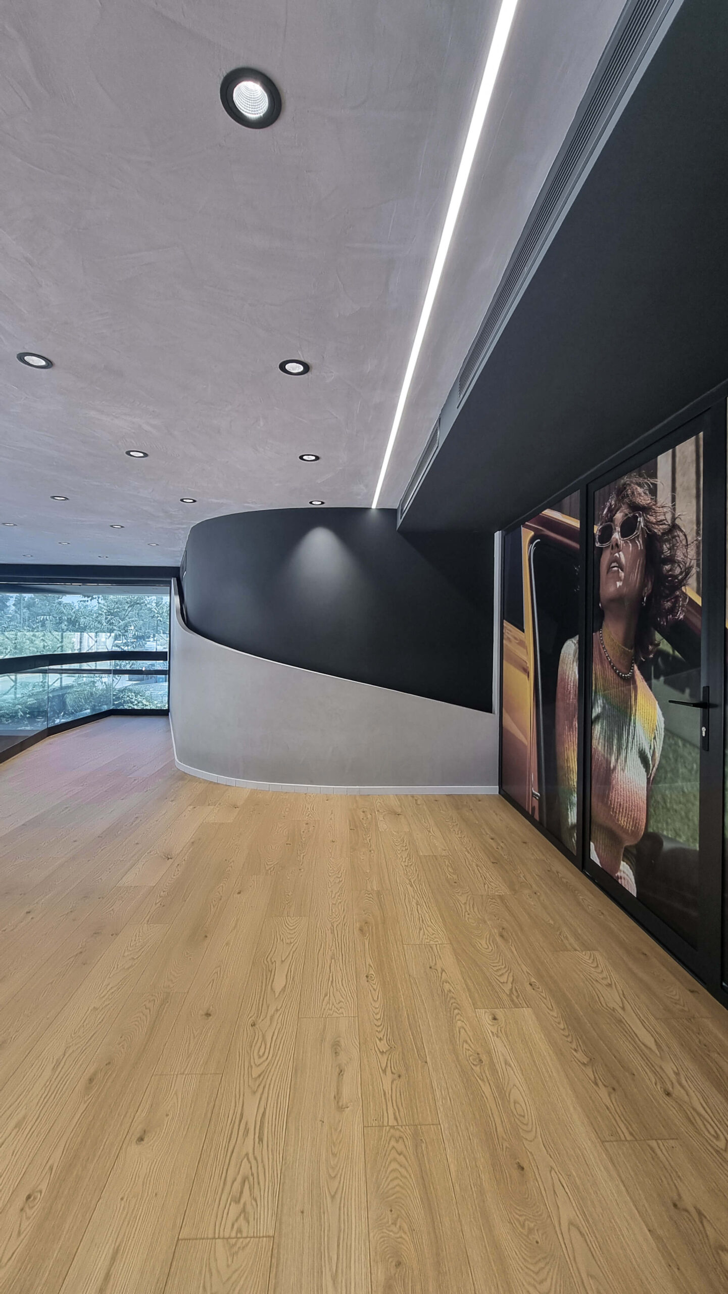 Μελέτη και επίβλεψη SKODA showroom Αθήνα